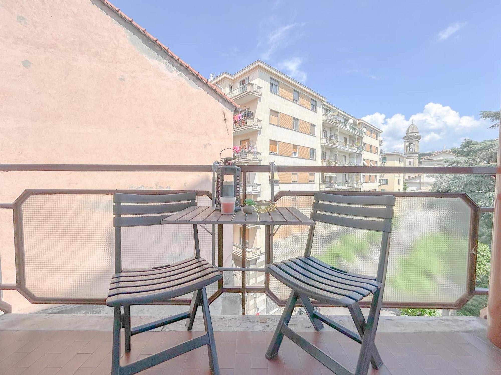 Apartamento Free Parking - Elegante Casa Con Wifi -Smarttv Savona Exterior foto